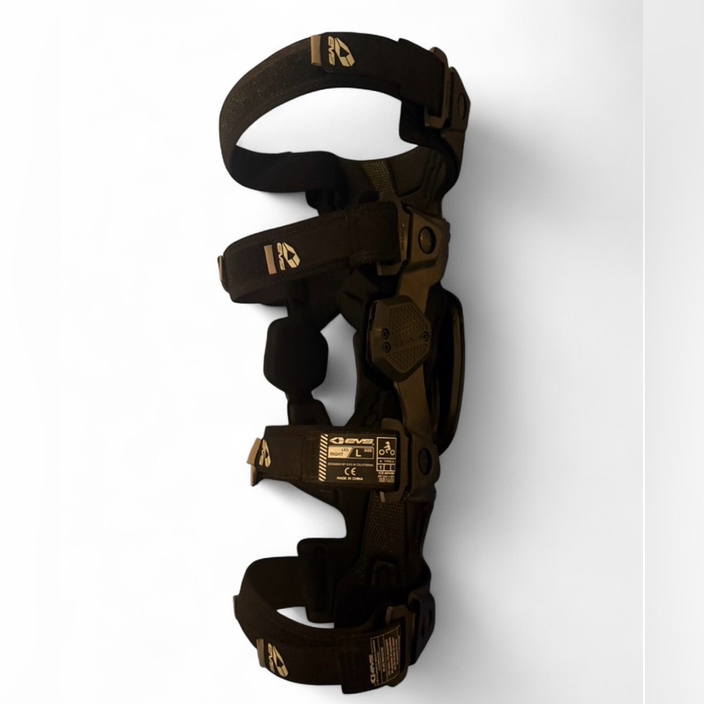 Evs Web Eclipse Knee Braces - Size Large - image 6